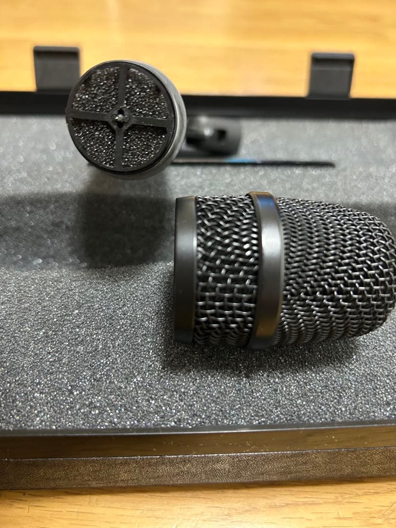 ゼンハイザー MD 425 ダイナミックカーディオイドマイク オンオフスイッチ付