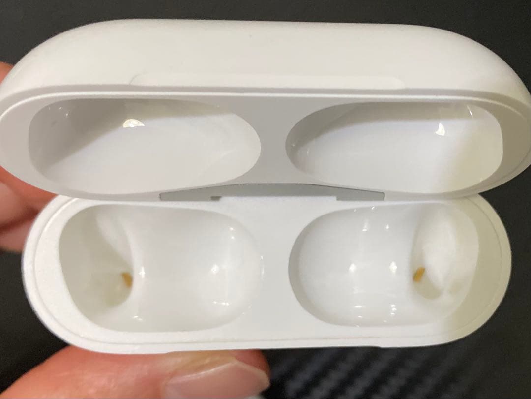 AirPods Pro 1 本体 ワイヤレス充電ケース付き