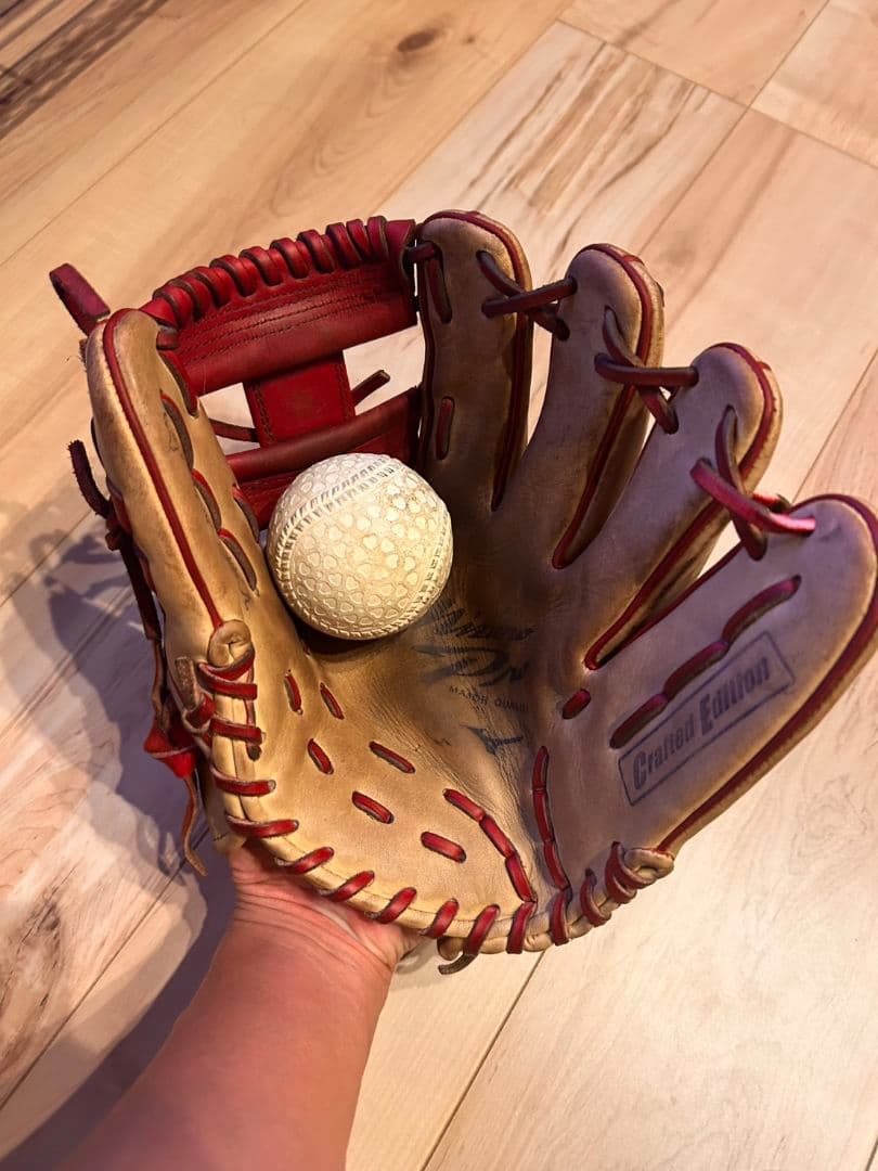 ミズノプロ　軟式　内野手　サイズ9 ベージュ/赤