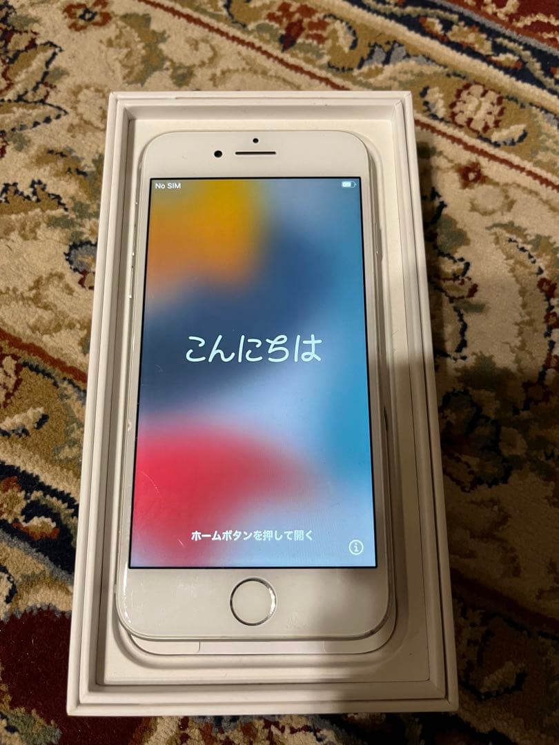 P*h様 【動作OK】iPhone8 256GB シルバー ジャンク品