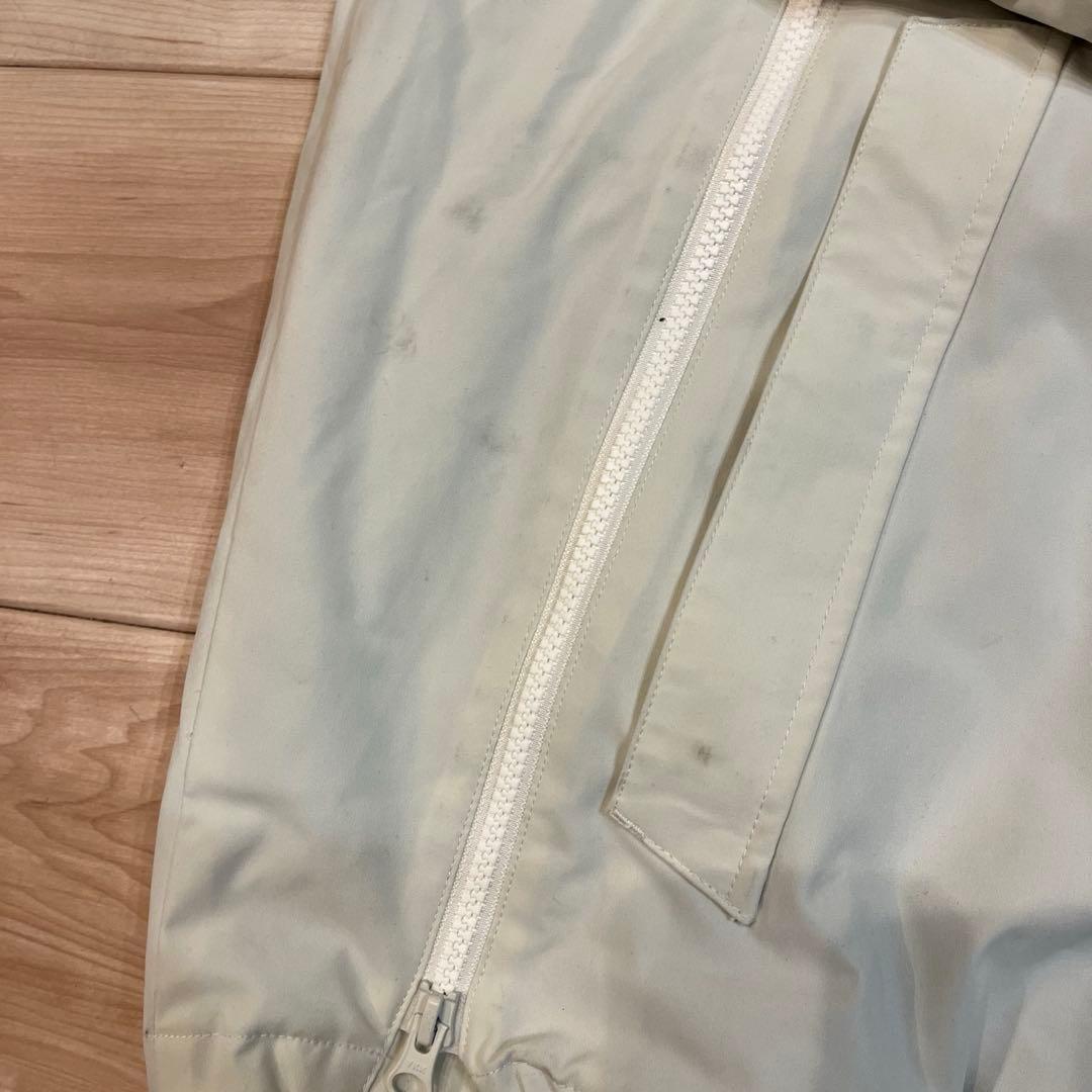 スノーボードウェア　ホワイト　Lサイズ　レディース