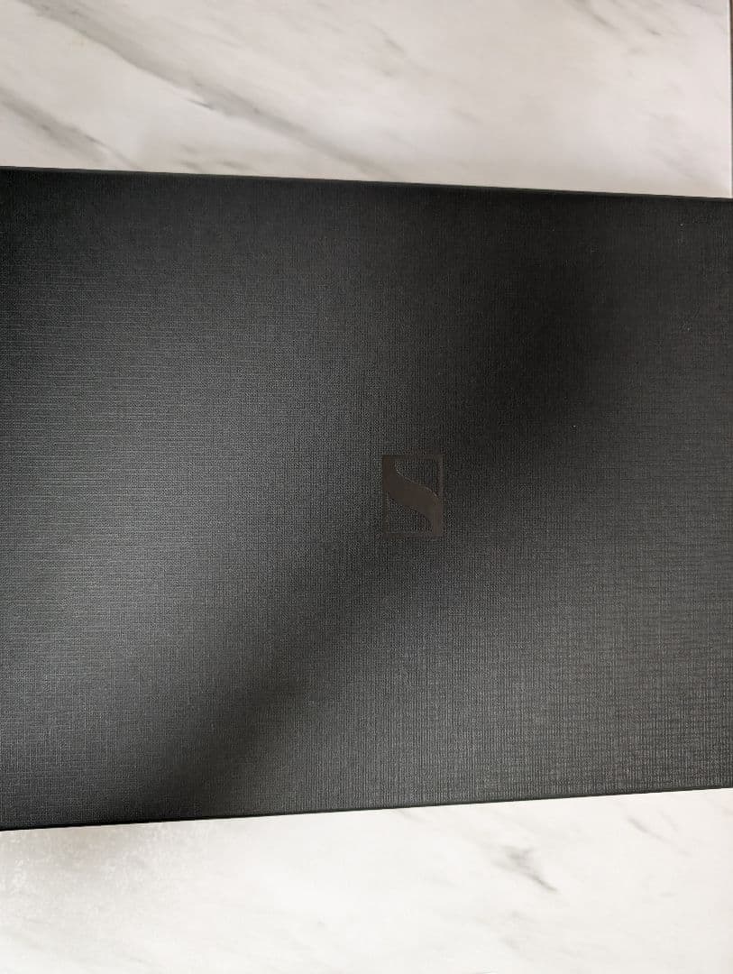 ヘッドホン Sennheiser HD800S