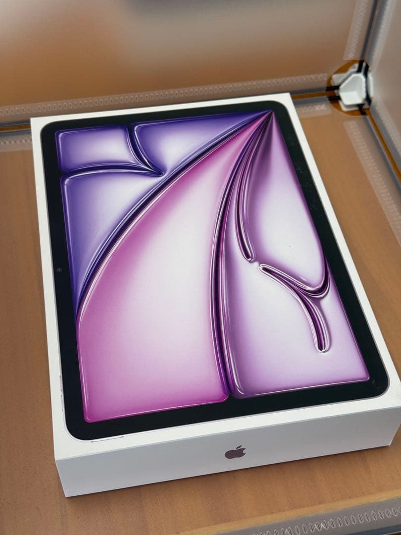 Apple 11 インチ iPad Air (M3) 128GB Wi-fi