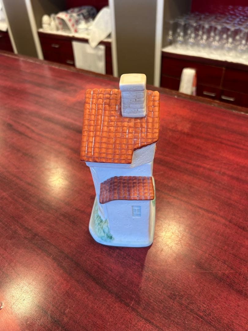 サントリーウィスキー　陶器