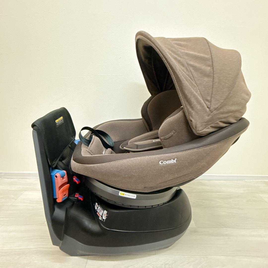 【美品】Combi クルムーヴスマート シートベルト固定 JJ-600