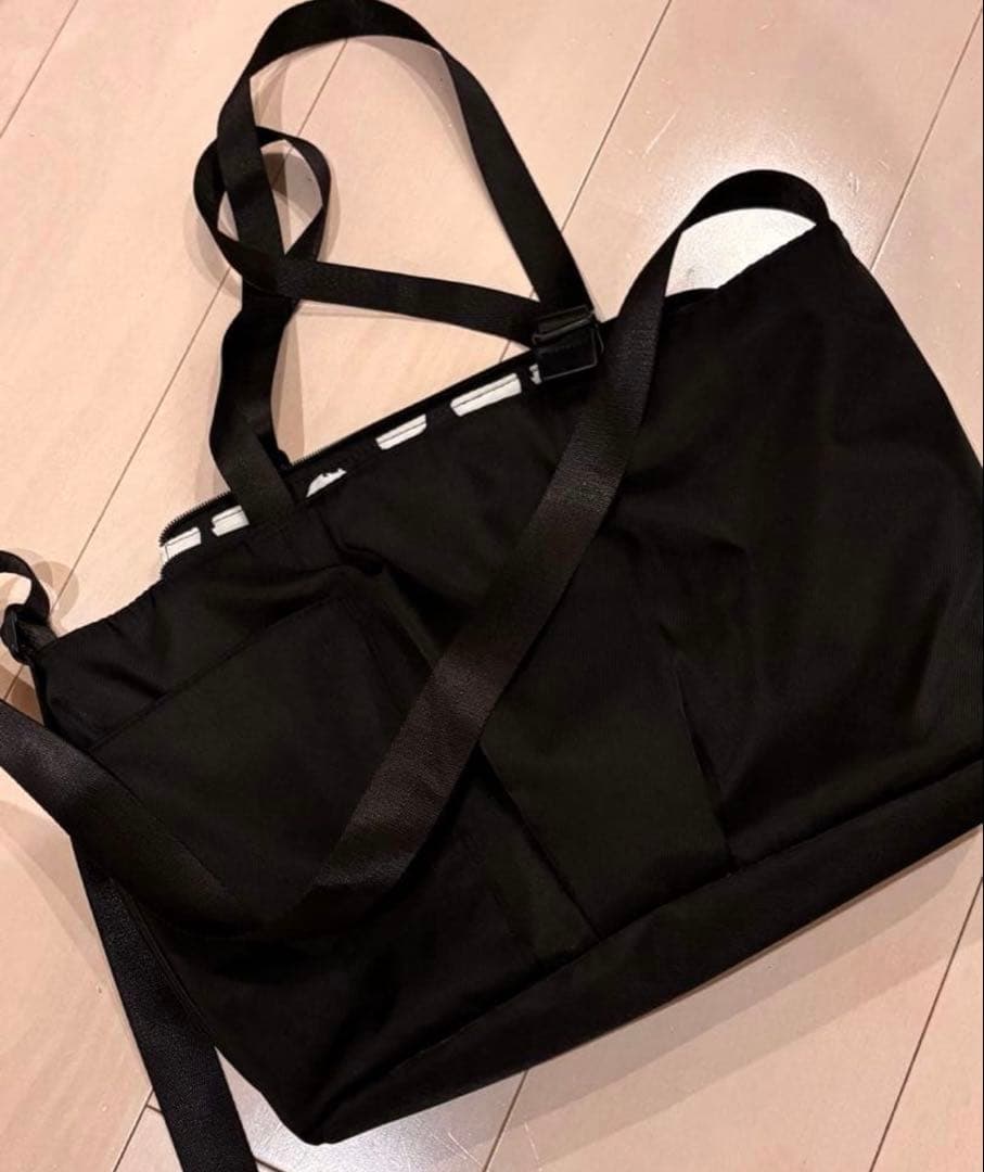 (本日のみ破格)ear PAPILLONNER アジャスタートートバッグ　横型