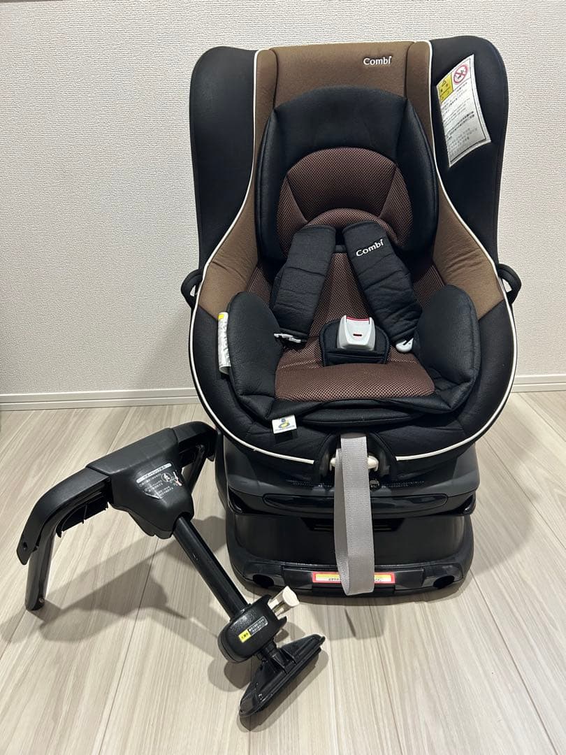 コンビ チャイルドシート CV-ETY（ラクティア系）回転式 新生児〜4歳頃