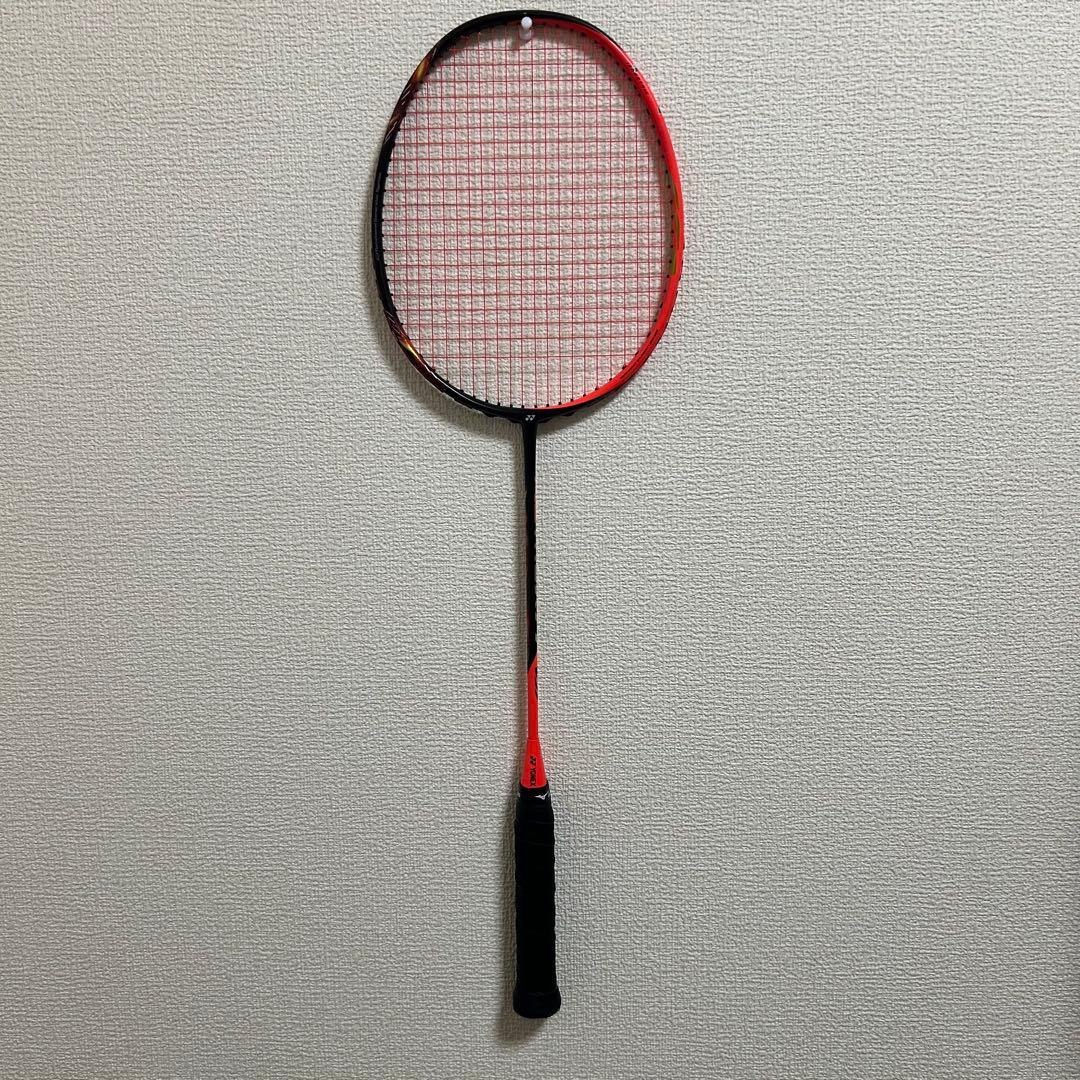 ヨネックス　アストロクス77 4U G5 バドミントン　ラケット