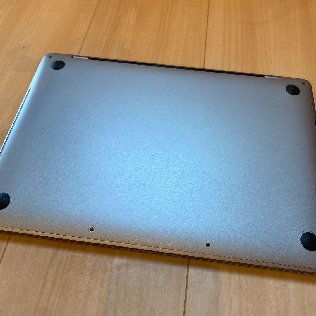 13.3インチMacBookPro USキーボード Touch Barあり