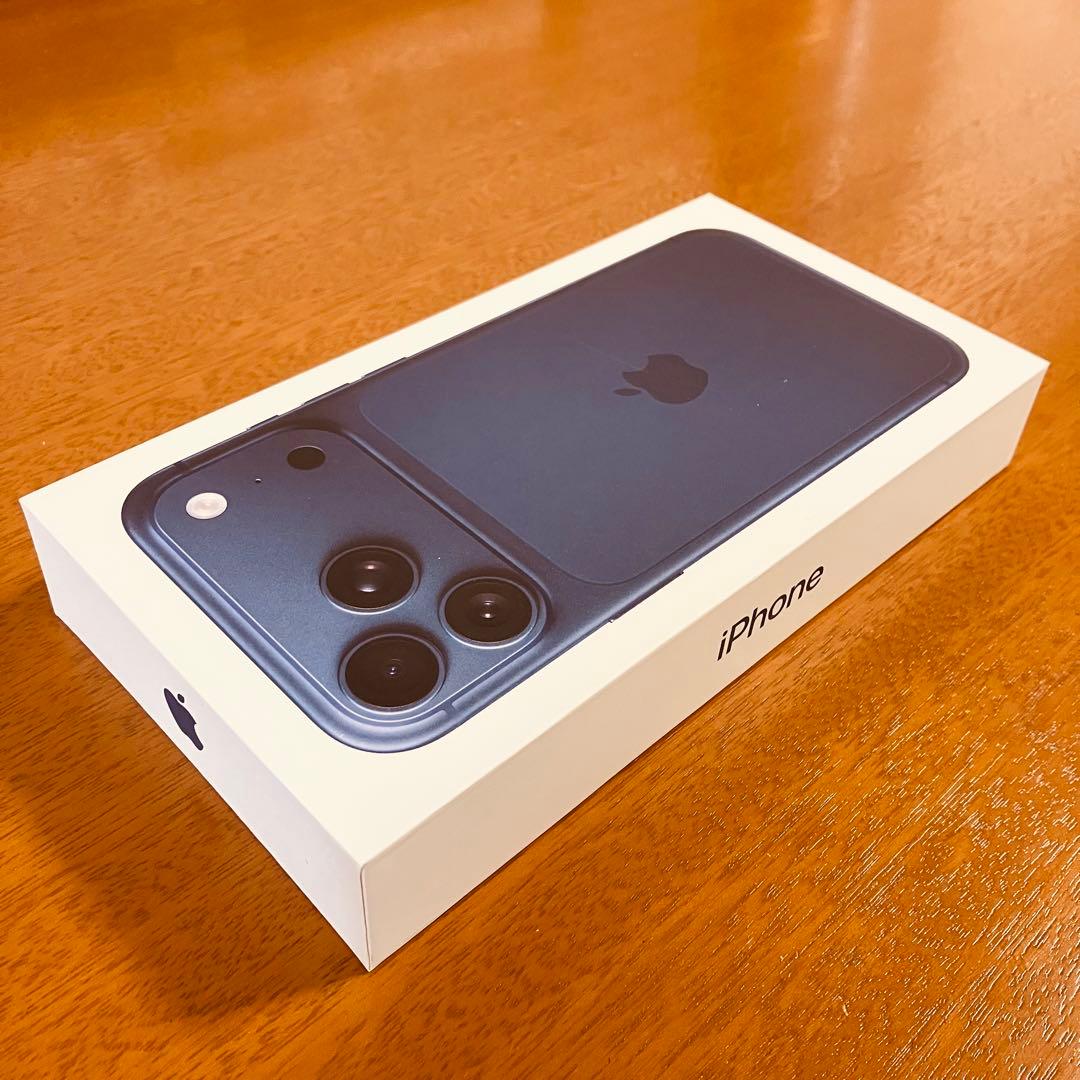 【香港版・新品未開封】iPhone17 ProMax 256GB ディープブルー