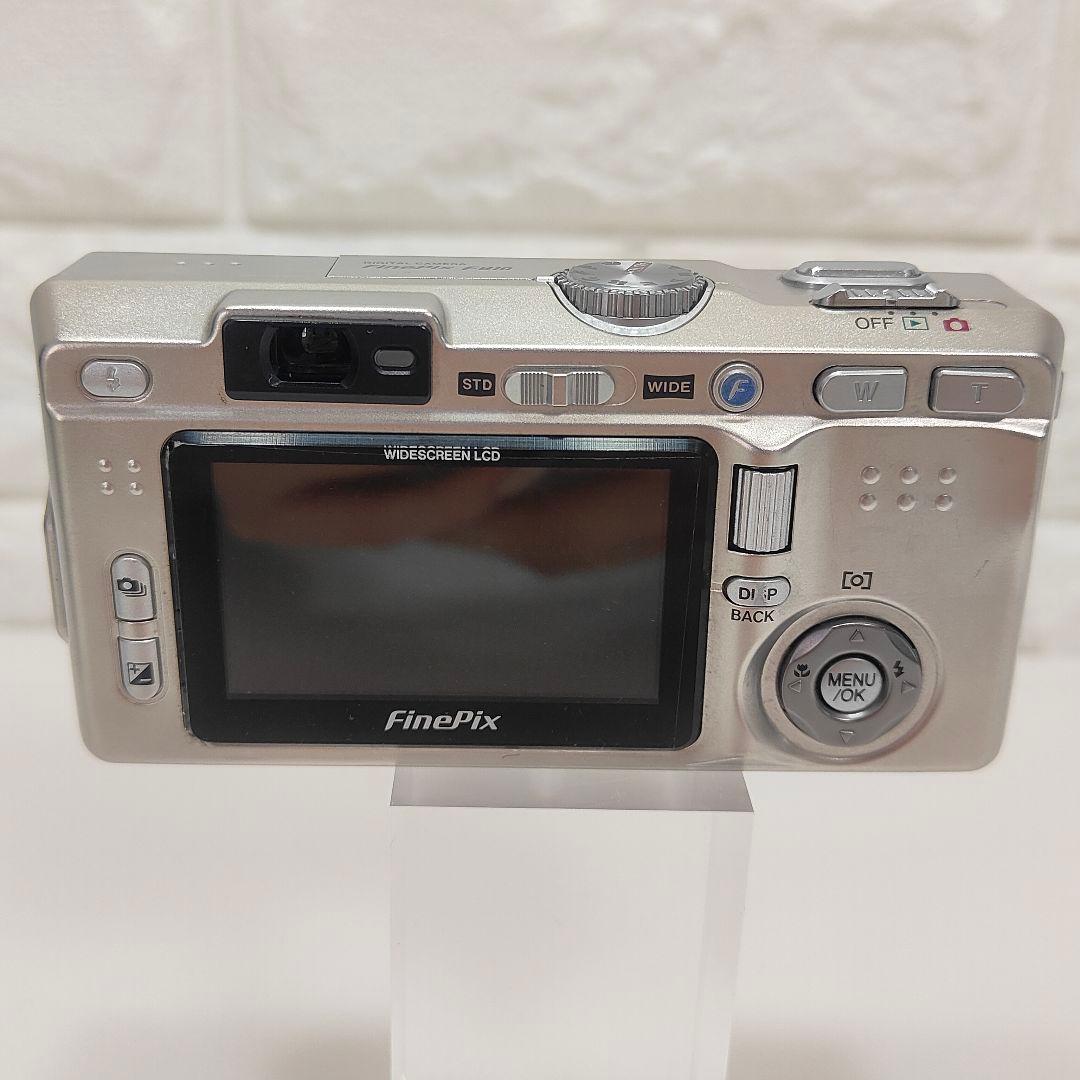 【特価】 FUJIFILM Finepix F810 通電 現状品