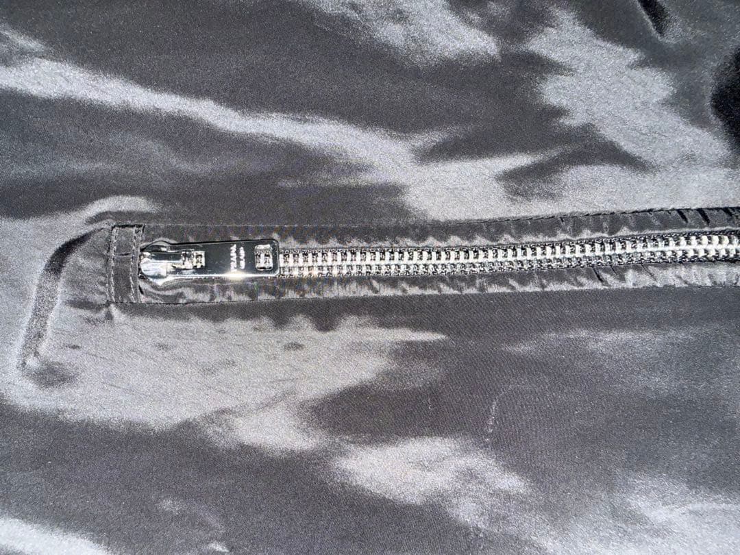 新品未使用PRADA36フード付きブラックナイロンジャケット