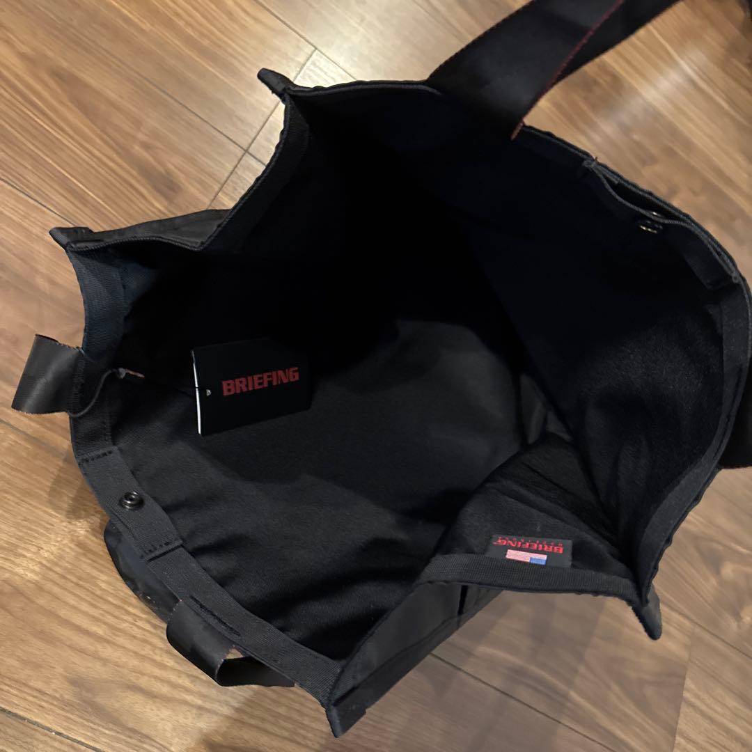 BRIEFING ブラック/スクエアトート BRA241T6 USA製