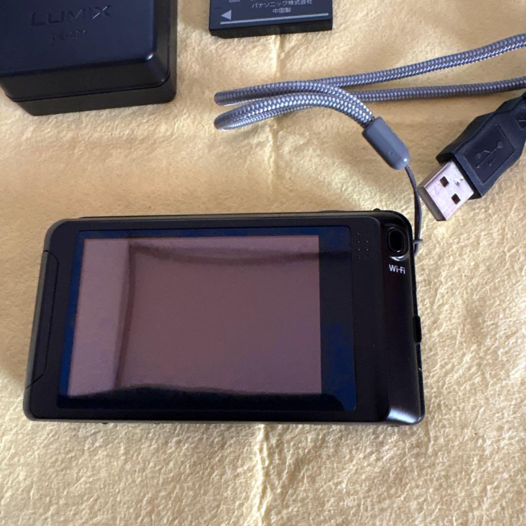 LUMIX DMC-FX90本体 充電器付き