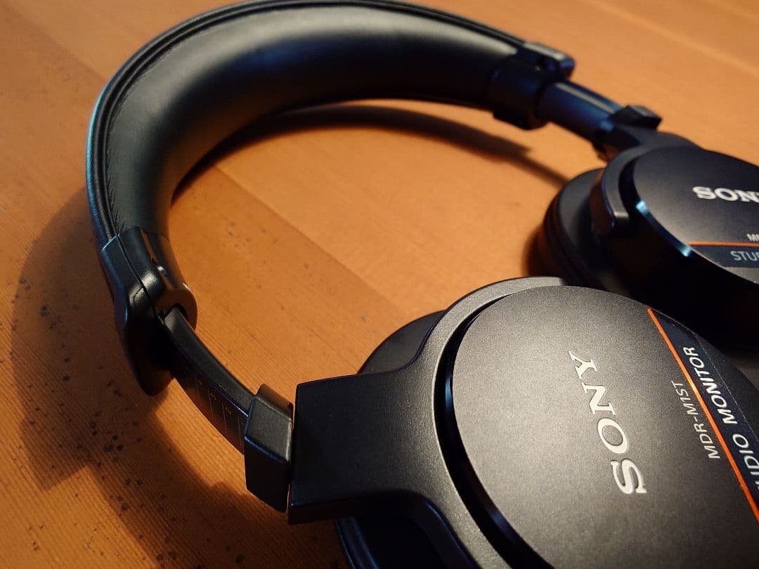 SONY MDR-M1ST スタジオモニター ヘッドホン　美品