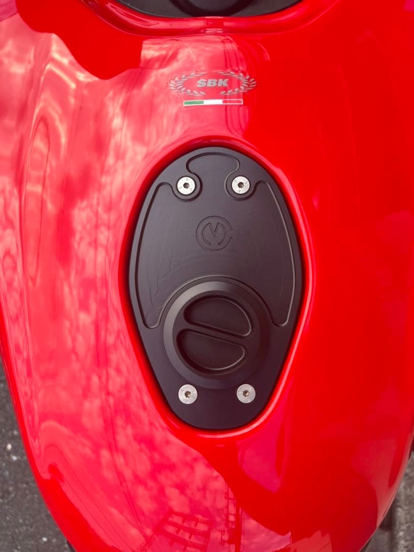 モトコルセ 燃料キャップ DUCATI 999 749