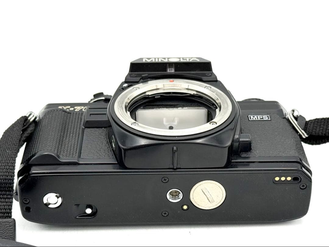 【完動品】MINOLTA New X-700 フィルム 一眼レフ 動作確認済み