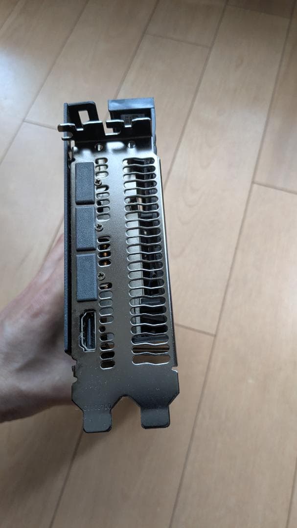 XFX Radeon RX Vega 56 中古　交換用ファン付き