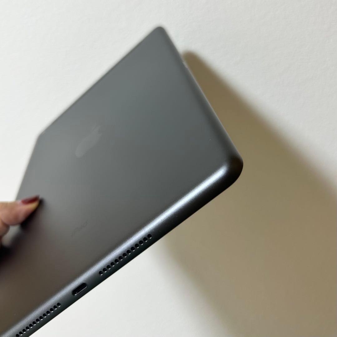 【korn_14】iPad第9世代256GB スペースグレー