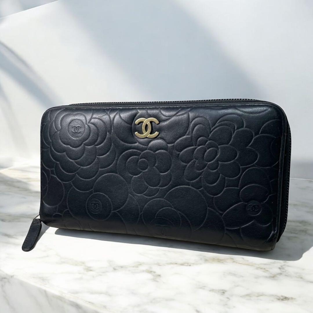 美品✨ CHANEL シャネル カメリア ラウンドジップ 長財布 黒 ゴールド