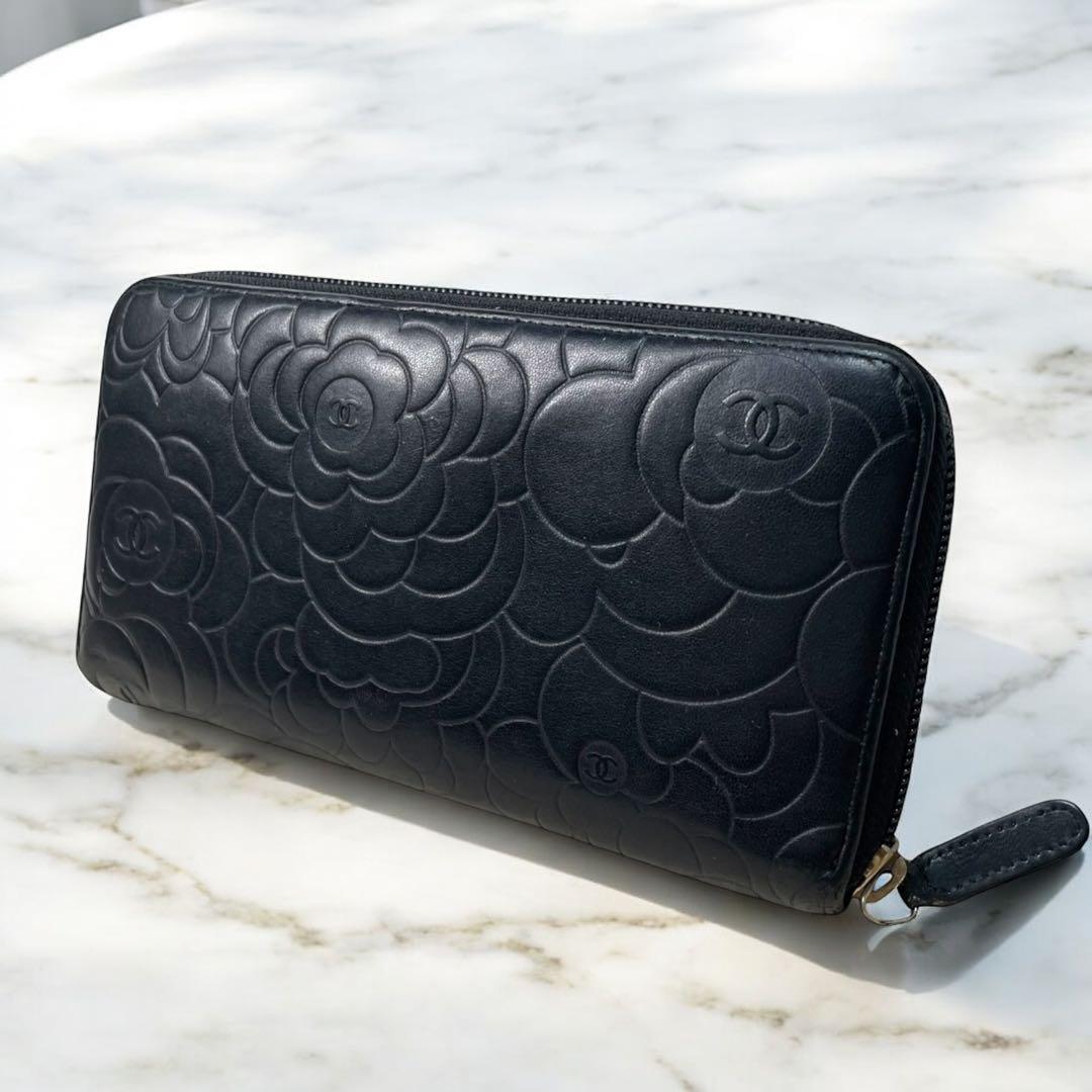美品✨ CHANEL シャネル カメリア ラウンドジップ 長財布 黒 ゴールド