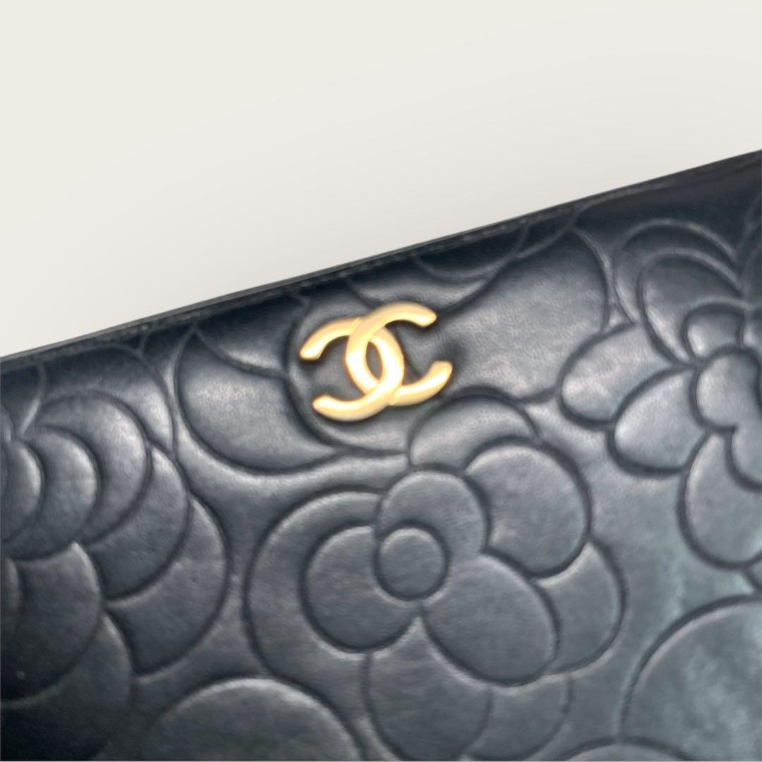 美品✨ CHANEL シャネル カメリア ラウンドジップ 長財布 黒 ゴールド