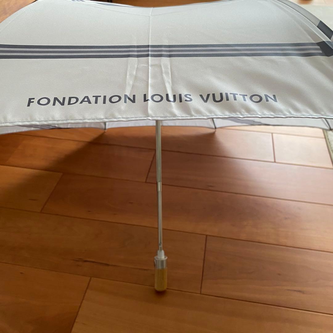 【未使用】FONDATION LOUIS VUITTON 折りたたみ傘 パリ限定