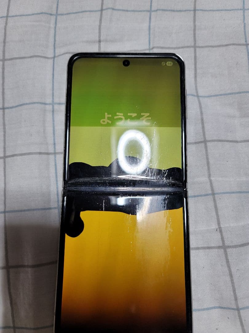 docomo ドコモ Galaxy Flip3 SC-54B クリーム　ジャンク