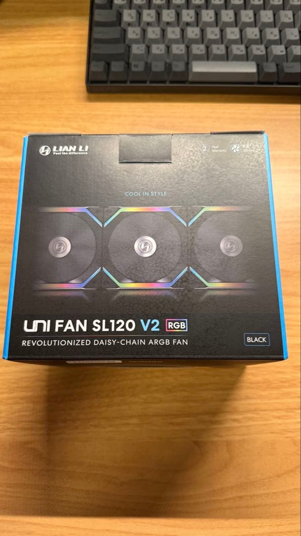 LIAN LI UNI FAN SL120 V2 RGB 3パックセット