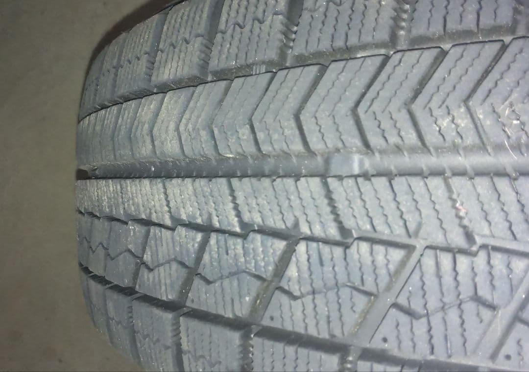 16インチ ブラックメタリック ホイールセット