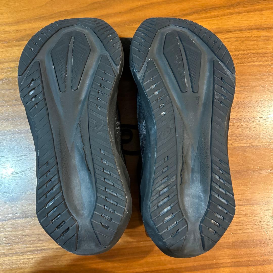 ASICS NOVABLAST 5 ランニングシューズ 27.0センチ【美品】