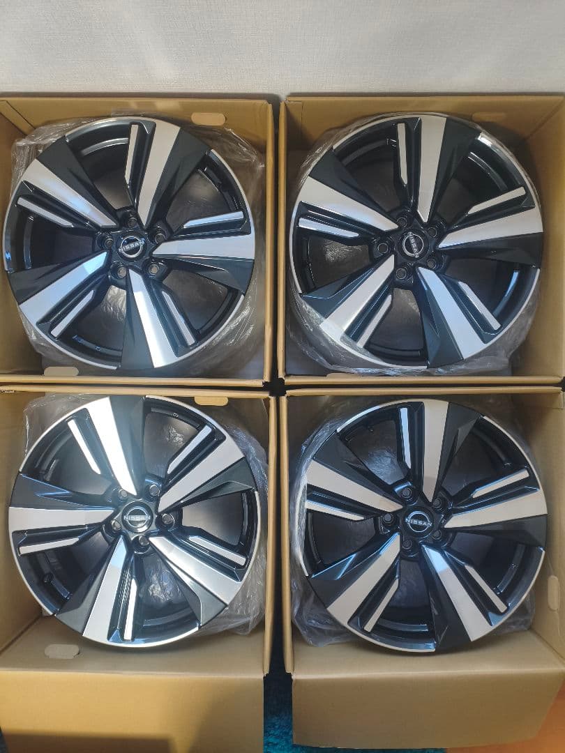 【新車外し】日産エクストレイルT33純正ホイール19インチ4本セット