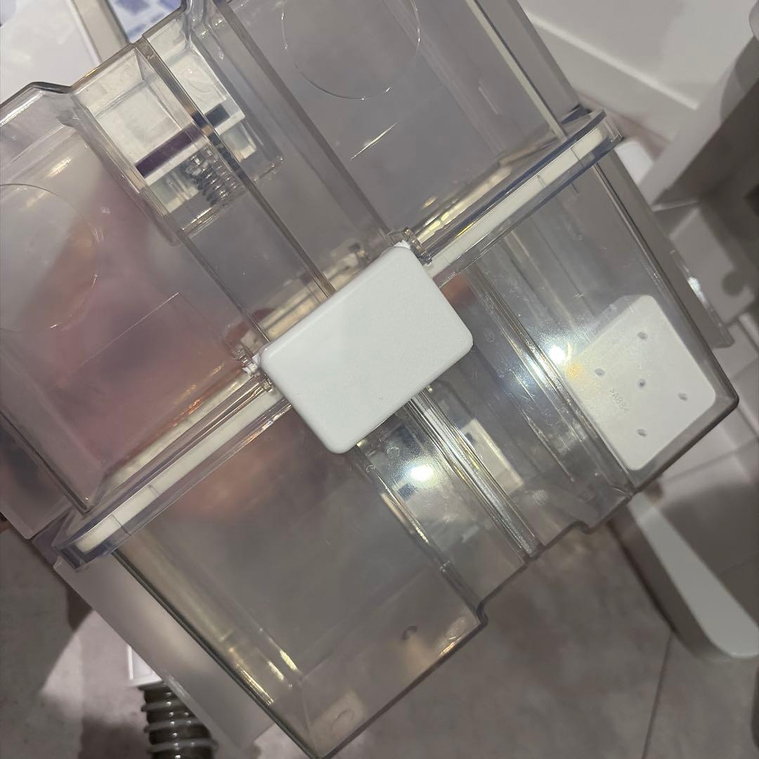 ほぼ未使用 IRIS OHYAMA コードレスリンサークリーナー