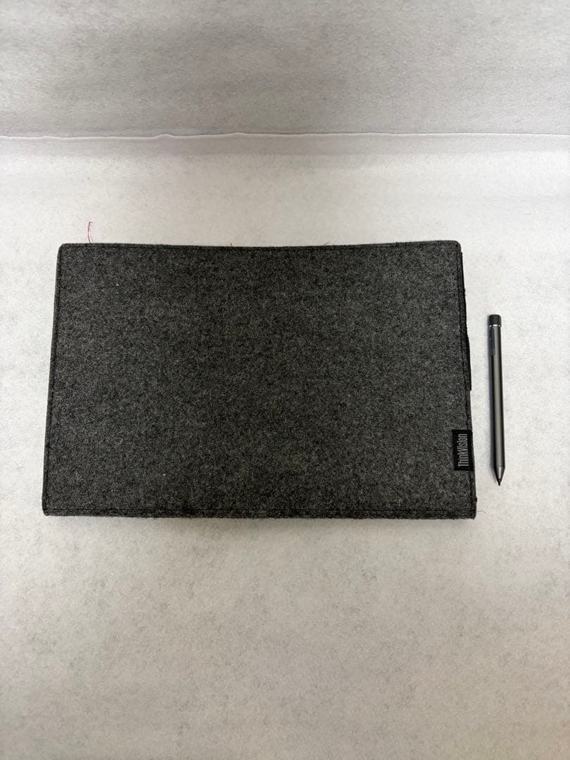 Lenovo ThinkVision M14t フラットパネル モバイルモニター