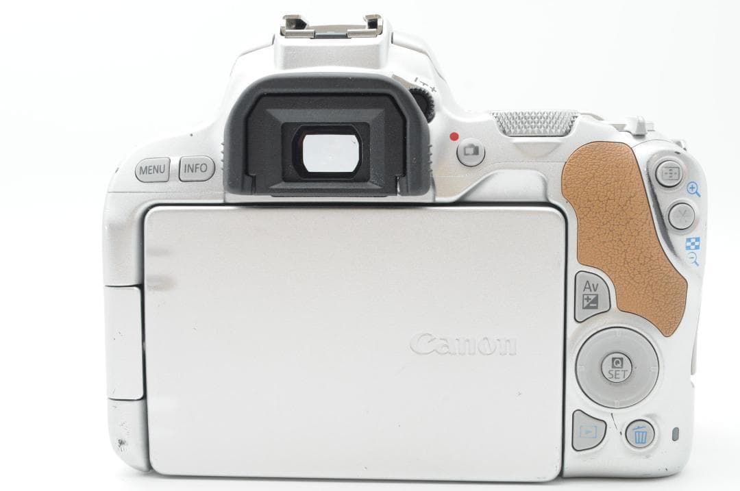 ●極上品①●新春初売りSALE● Canon EOS Kiss x9 ダブル