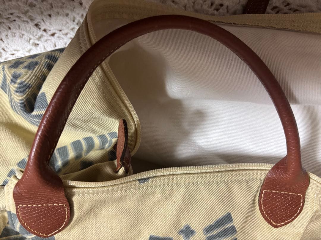 希少●2008ヴィンテージ●ロンシャン●足跡模様 ボストンバッグ 大容量●旅行