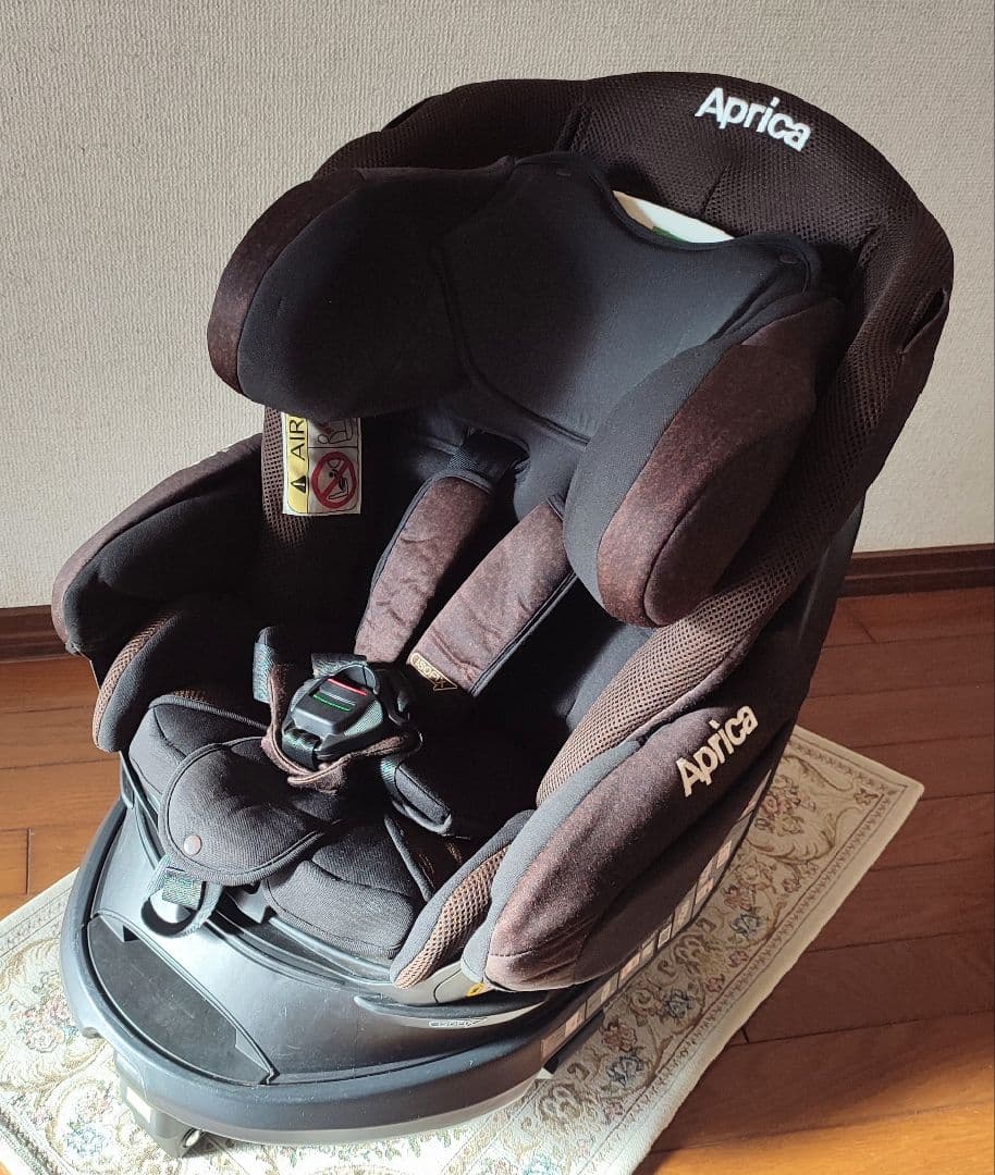 【送料無料】Aprica フラディア グロウ ISOFIX チャイルドシート