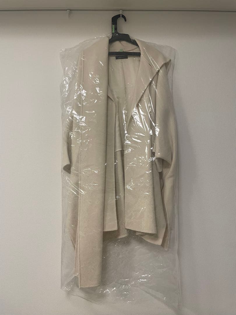 stunning lureスタニングルアー＊ストールポンチョコート（ホワイト）