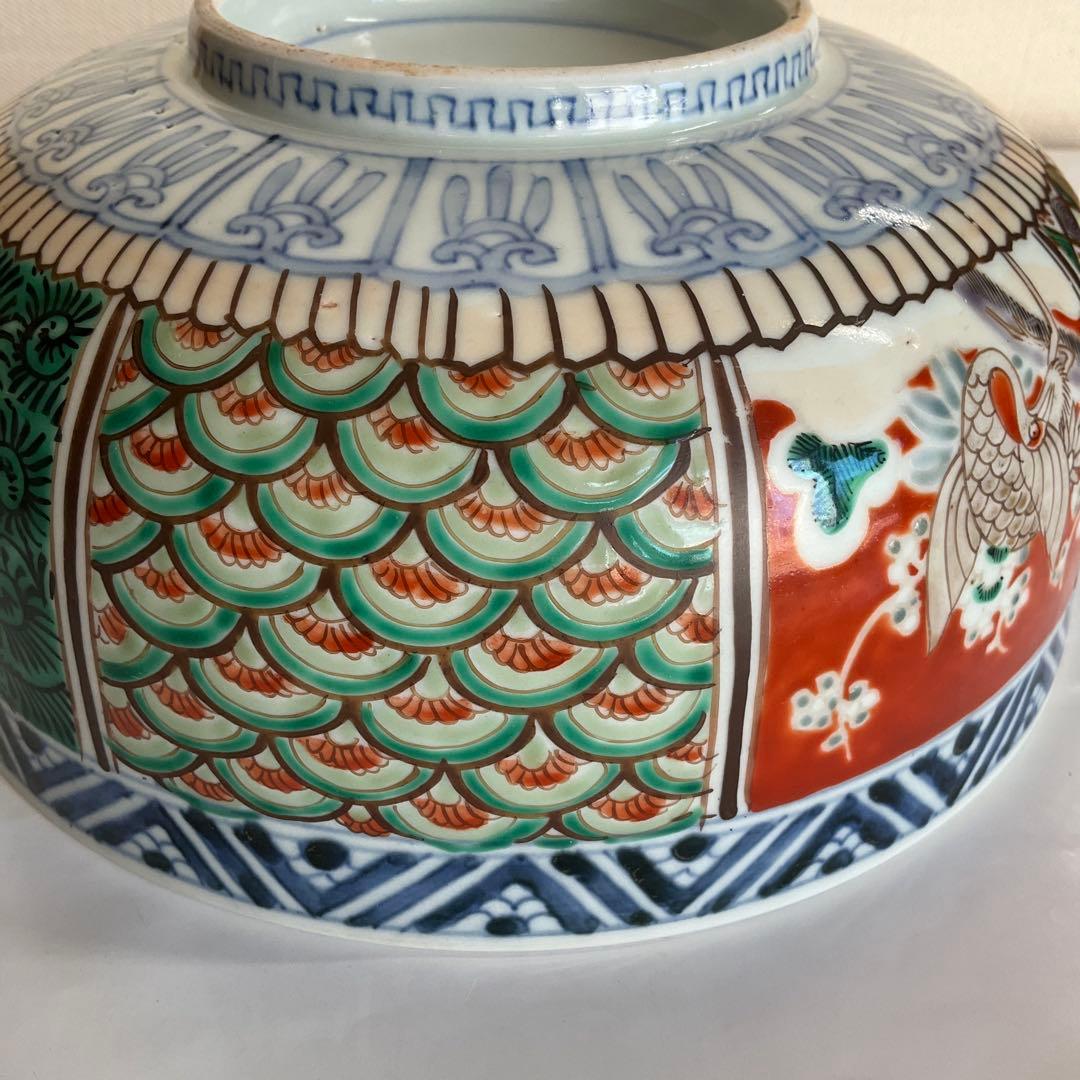 九谷焼　大聖寺伊万里　色絵草花山水鶴文深鉢　江戸時代中期から後期頃