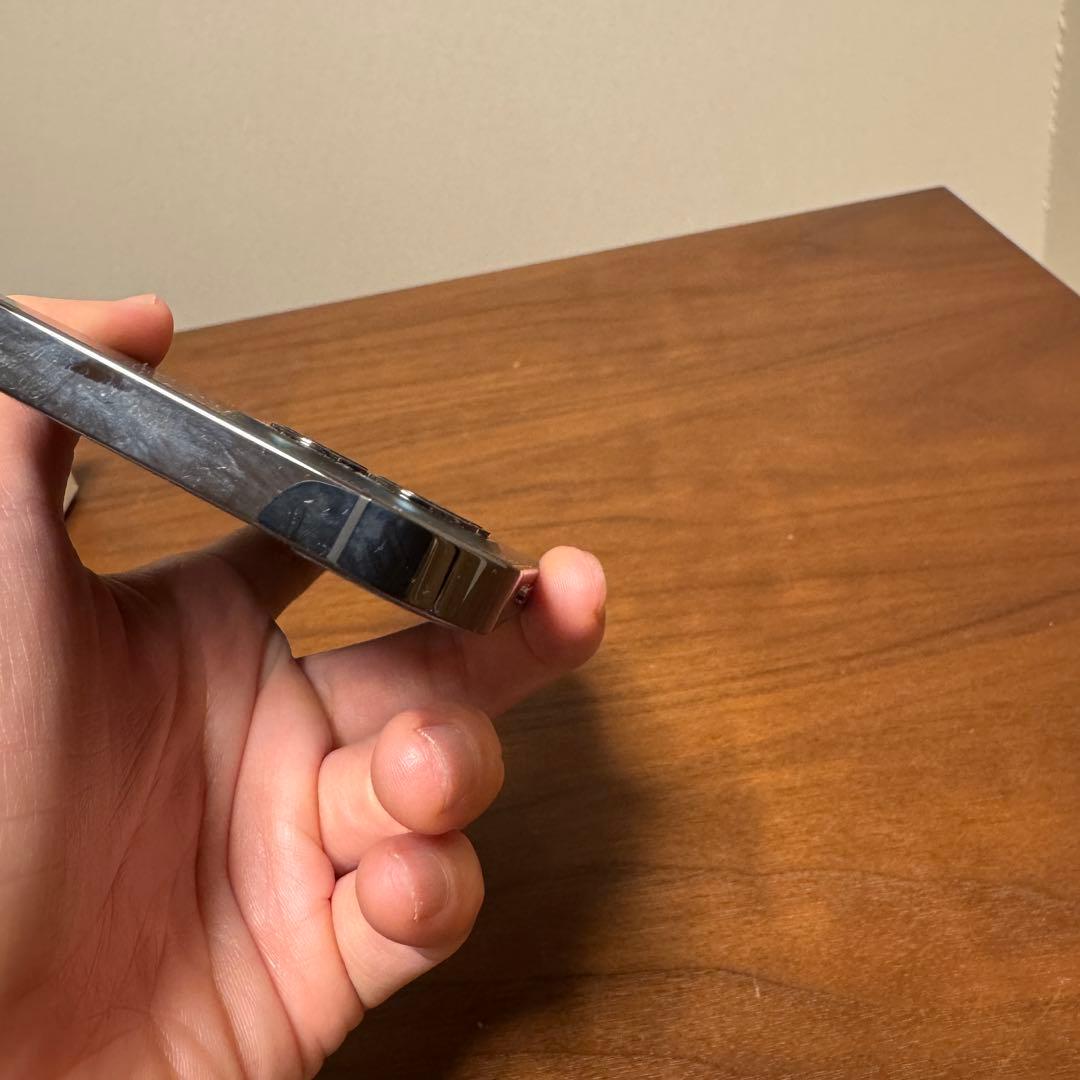 Apple iPhone 12pro 128GBグラファイト