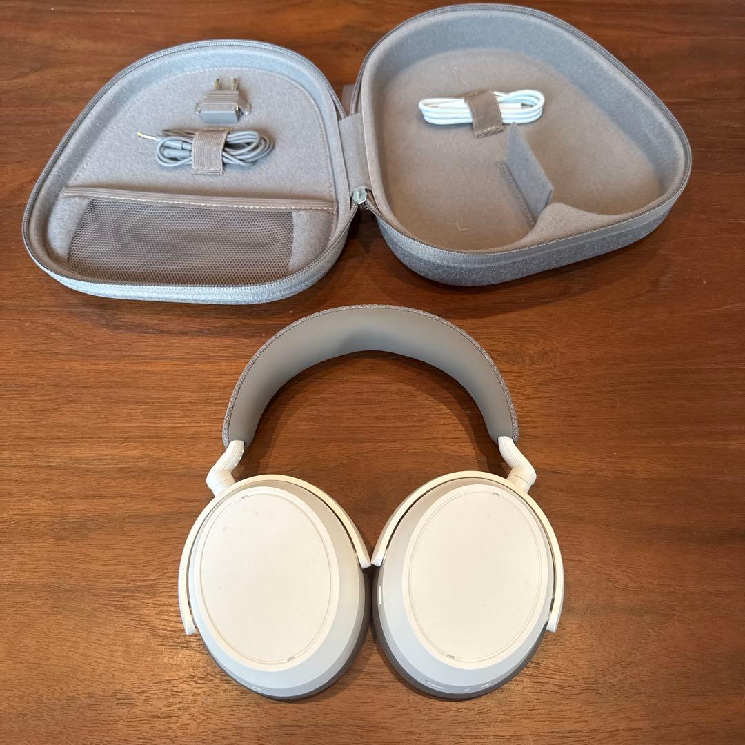 Sennheiser Momentum 4 Wireless ゼンハイザー