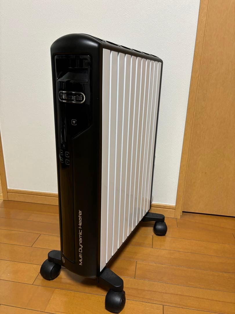 デロンギ　オイルヒーター　MDHAA15WIFI-BK