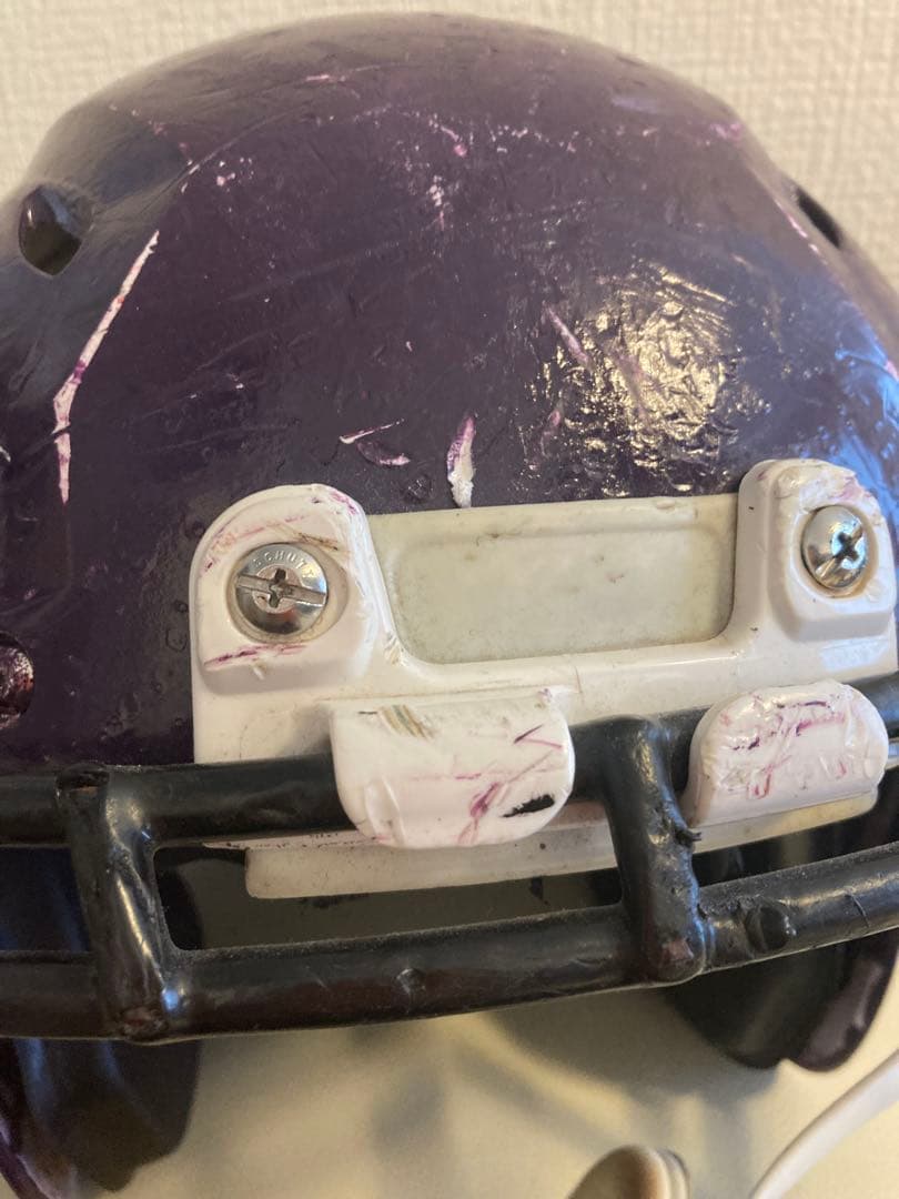 アメリカンフットボールヘルメットSchutt Lサイズ　中古