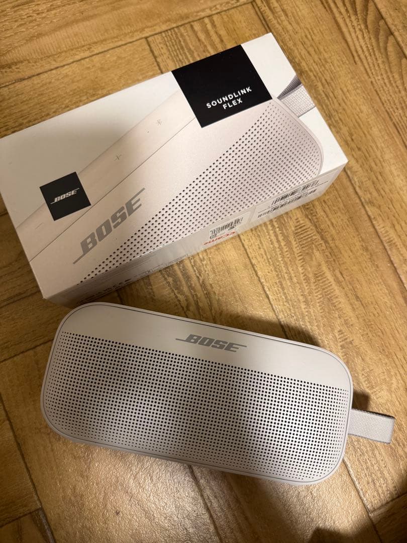 y*u様 BOSE ワイヤレス ポータブル スピーカー ホワイトスモーク