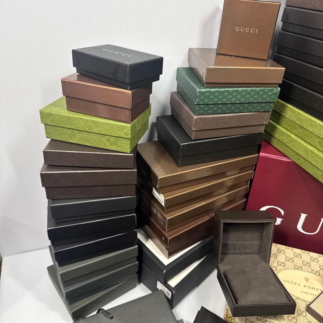 値下済GUCCI グッチ超超大量 空箱54 保存袋ショッパー 他 約80点まとめ