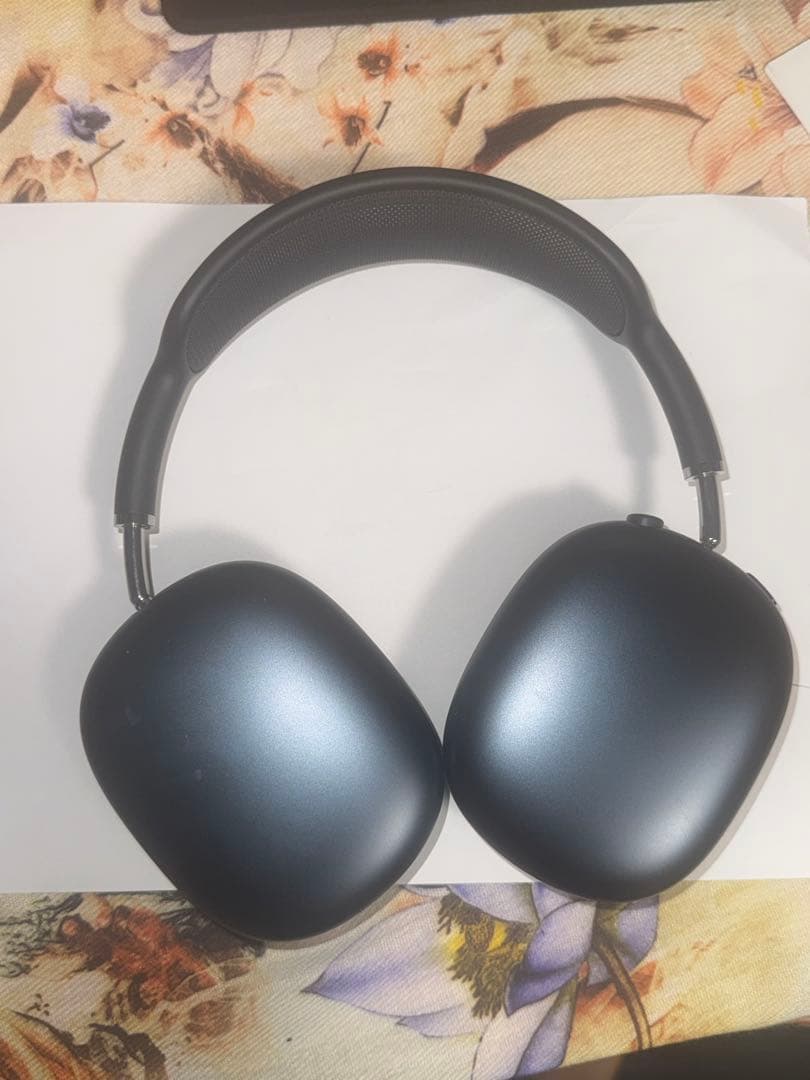 ブルートゥースヘッドホン AirPods Max(USB-C) ミッドナイト