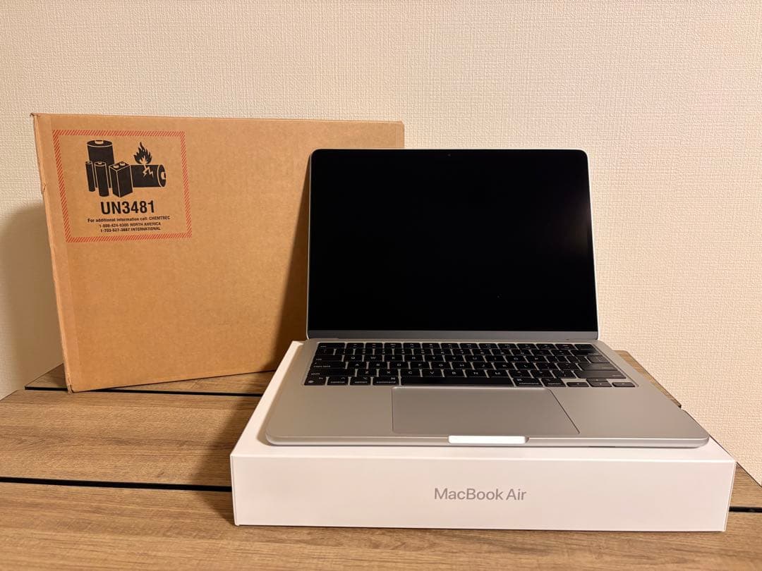 Macbook Air M2 16GB 512GB USキーボード