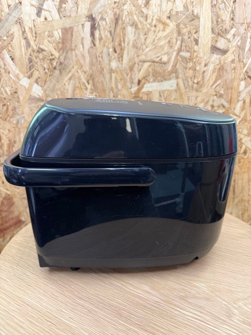 アイリスオオヤマ　炊飯器　RC-IK10-B 一升炊き　10合炊き