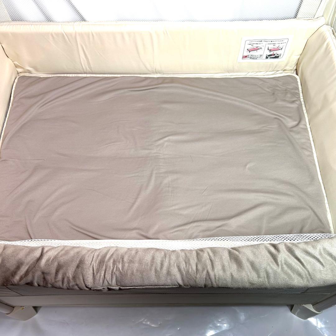 APRICA アップリカ ココネルエアープラスAB　ホワイトベージュ