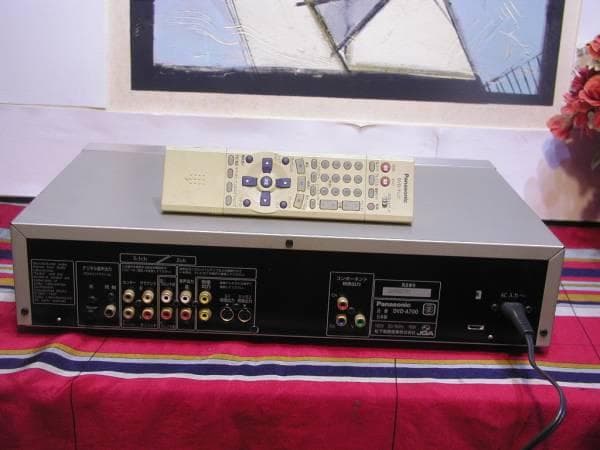 ★パナソニックDVD・ＣＤプレーヤー、DVＤ-Ａ700